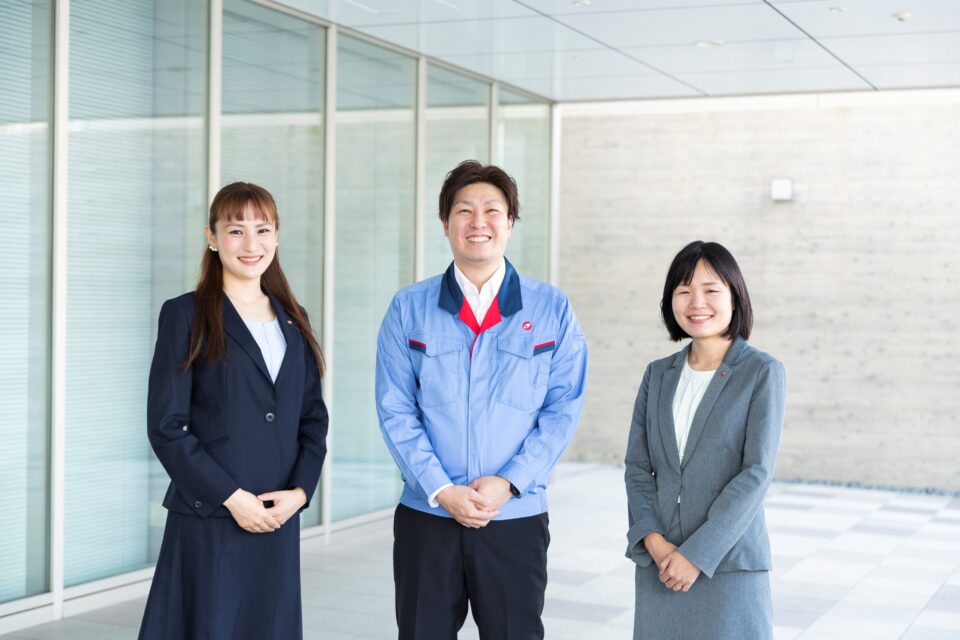 “脇役”に徹して100年超 三島光産での仕事を現役社員に聞いた!